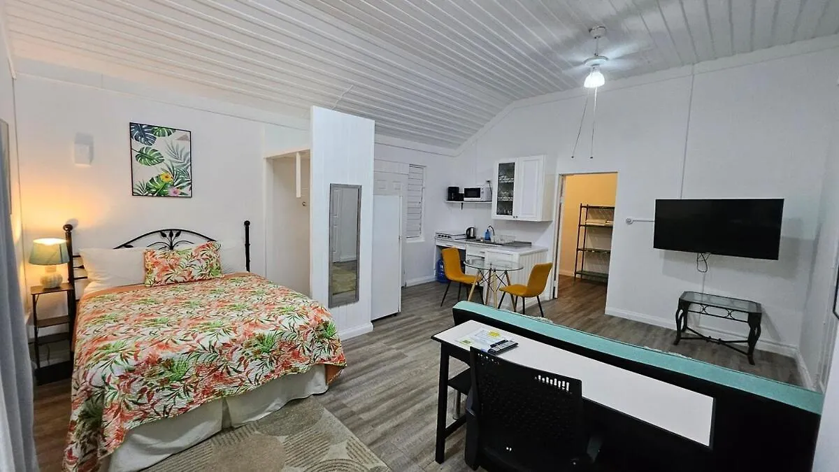 Studio Apt, Natural Beach And Pool G199A Montego Bay Appartamento